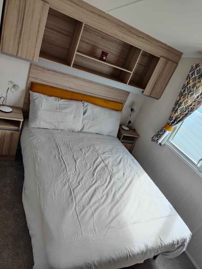 J6 Static Caravan, Fairway Holiday Park Sandown Exteriér fotografie