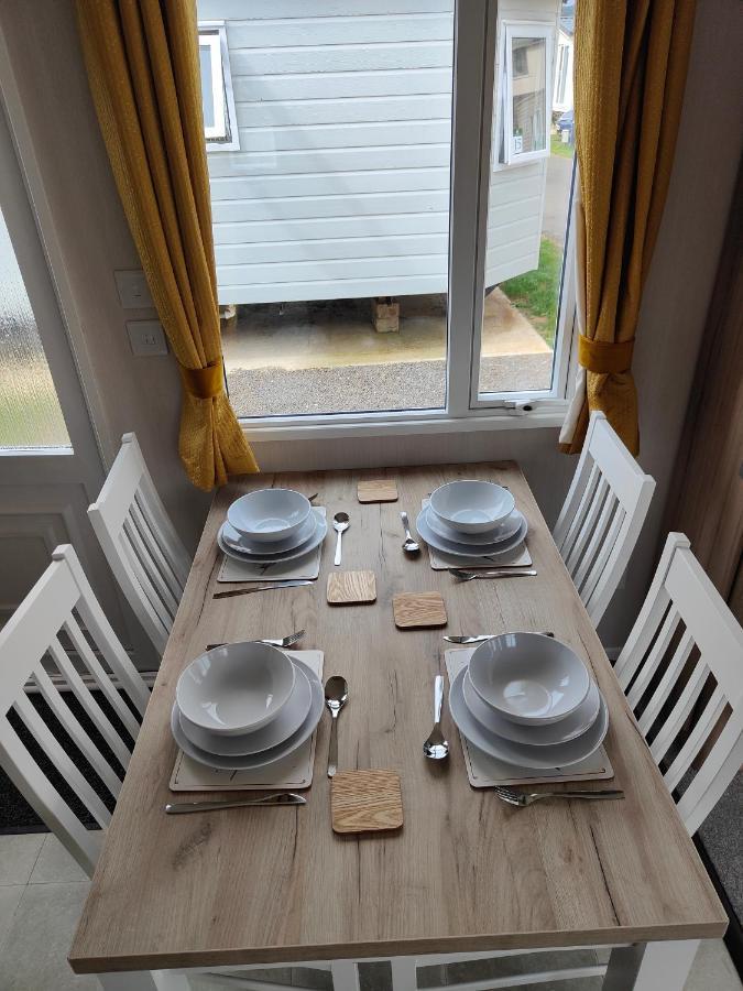 J6 Static Caravan, Fairway Holiday Park Sandown Exteriér fotografie